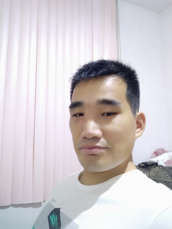 大男孩的第一张照片--清流相亲网