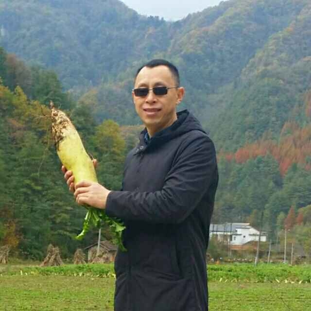 墨迹男的第一张照片--清流相亲网