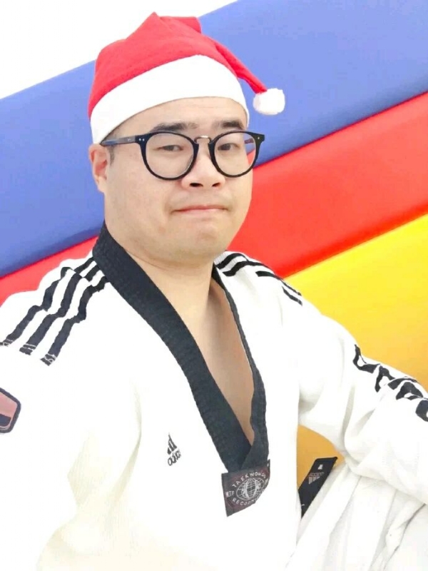 何当重相见的第一张照片--清流相亲网
