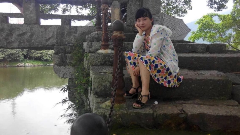 女子悠然的第一张照片--清流相亲网