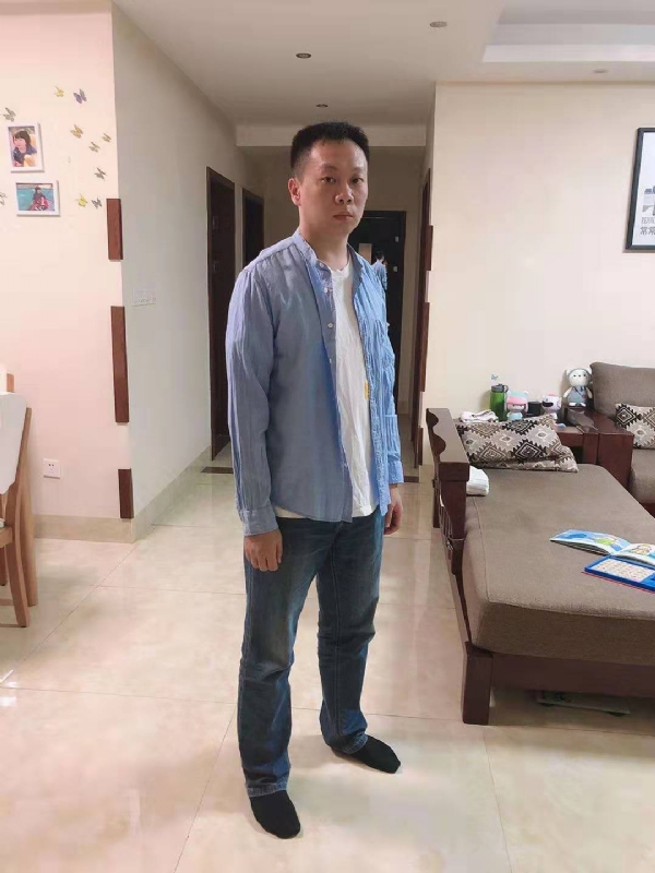 以勒的第一张照片--清流相亲网