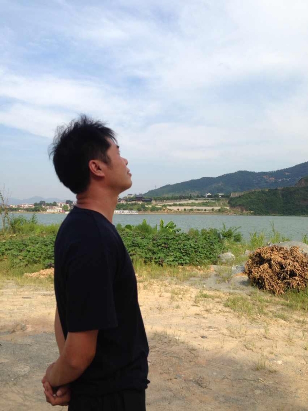雾里看花的第一张照片--清流相亲网