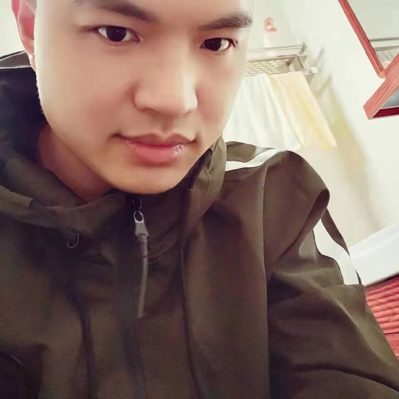 高大上的宅男的第一张照片--清流相亲网