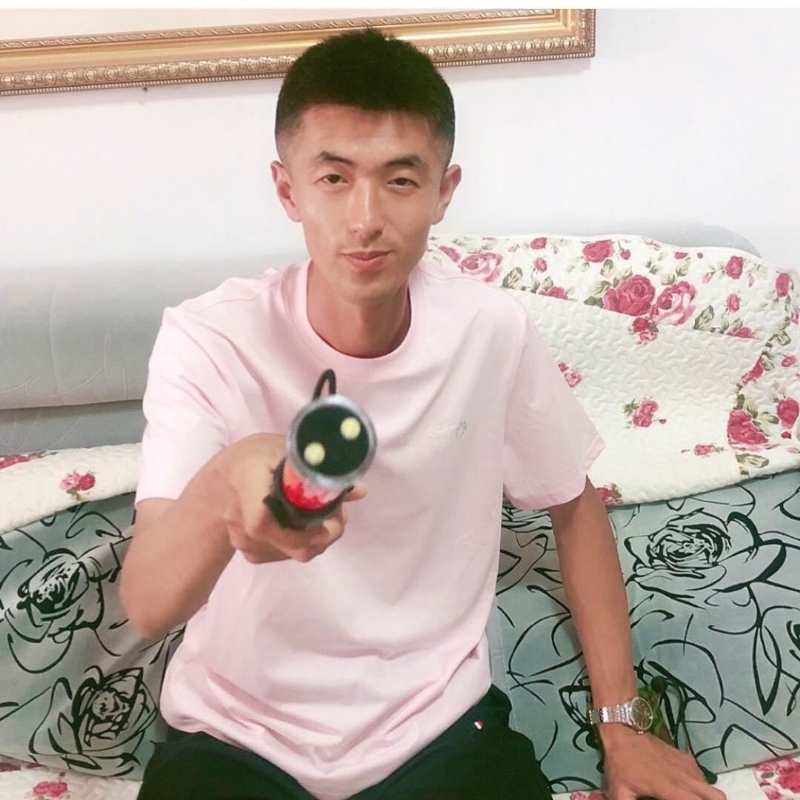 转身留下孤独的她的第二张照片--清流相亲网