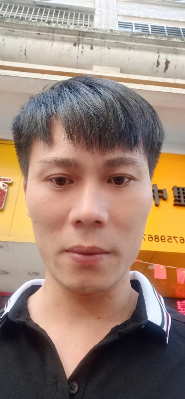 笑看人生的第一张照片--清流相亲网