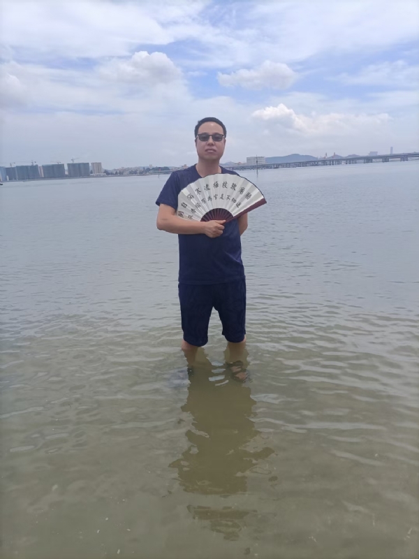 浪迹天涯的第一张照片--清流相亲网