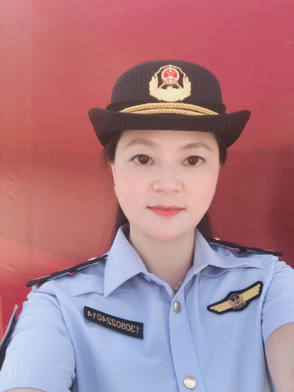 明明的第一张照片--清流相亲网