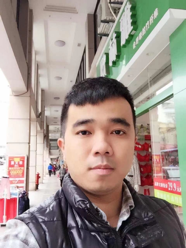 小小怪兽的第一张照片--清流相亲网