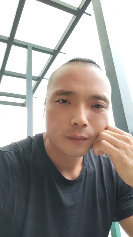 伯爵的第三张照片--清流相亲网