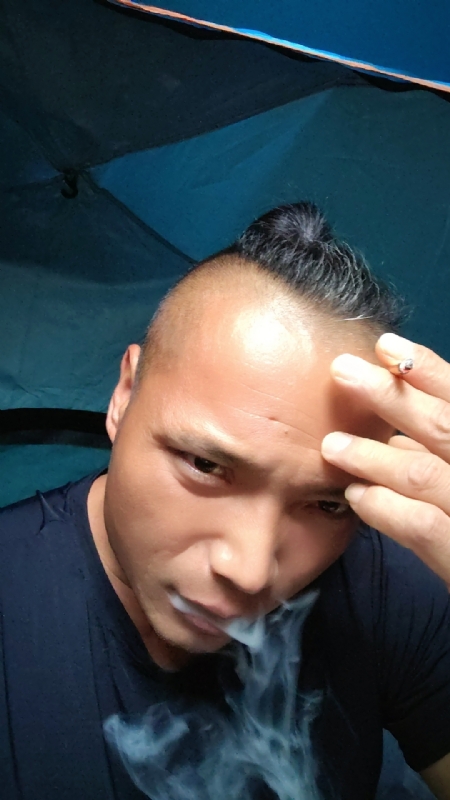 伯爵的第四张照片--清流相亲网