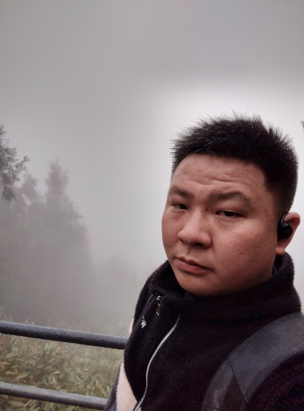 何何何的第一张照片--清流相亲网